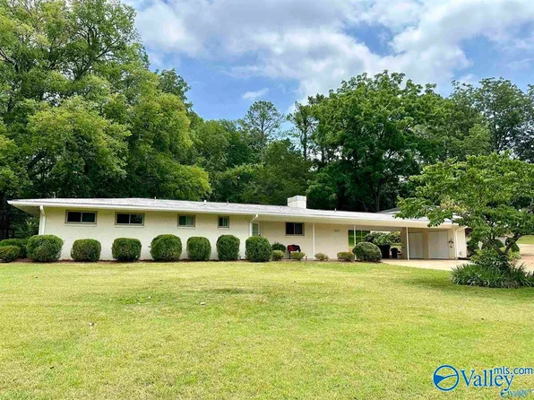 8613 Camille St, Huntsville, AL 35802