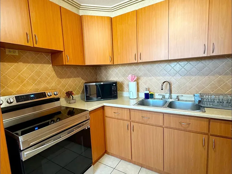 60 Calle Amapola Condominio Coconut Ct #204 — Photo 15