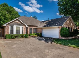 6812 Rivergate Ln, Oklahoma City, OK 73132