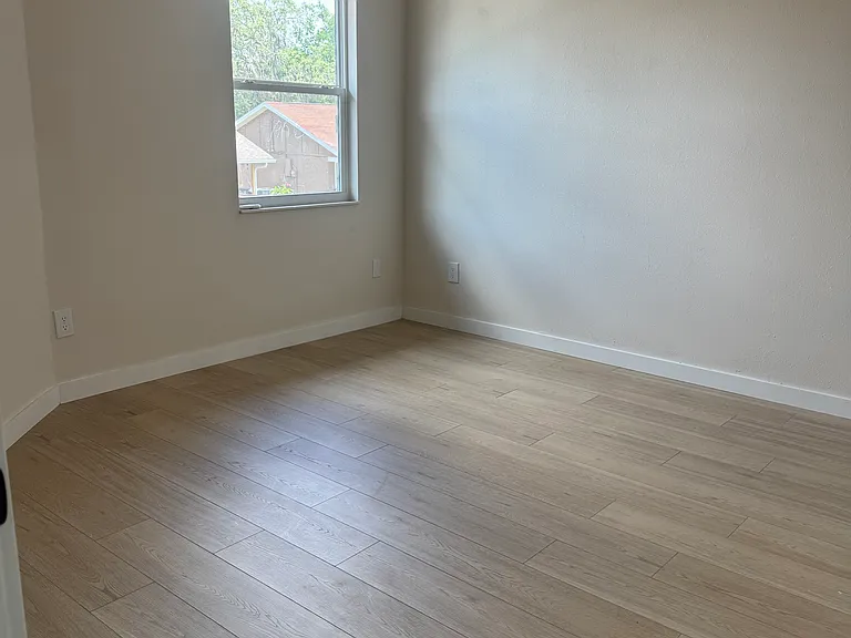 2nd Floor Side Facing Bedroom