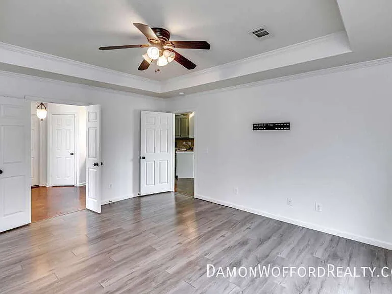 107 Emry Cv — Photo 50