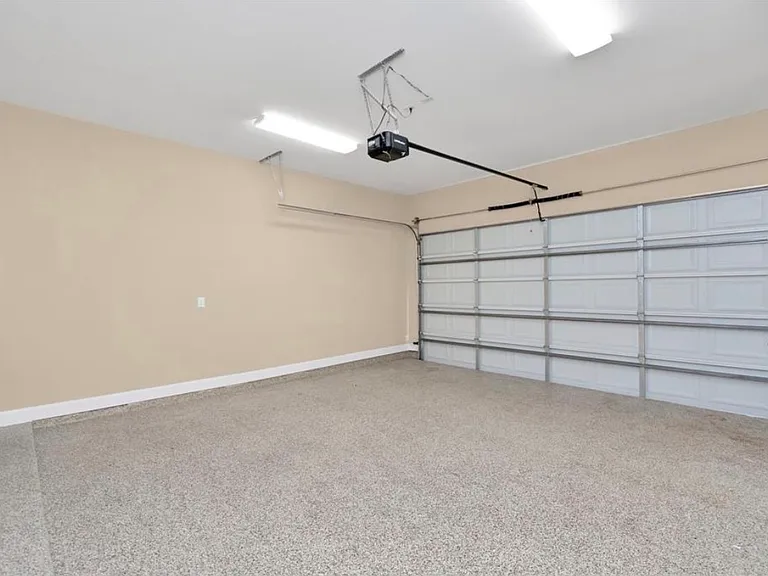 923 Doubletree Glen Dr — Photo 21