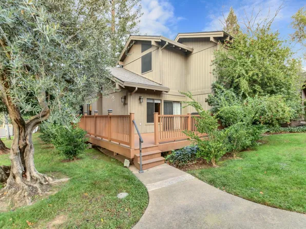 2240 Boyer Dr, Carmichael, CA 95608