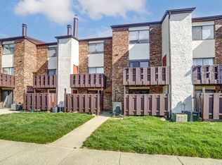 647 Villa Rd APT K, Springfield, OH 45503