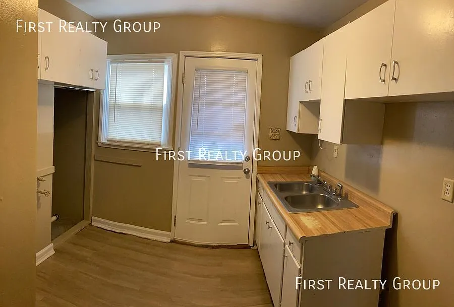 3 Bedroom, 1 Bath Home in Dayton, Move In Ready! — Photo 3