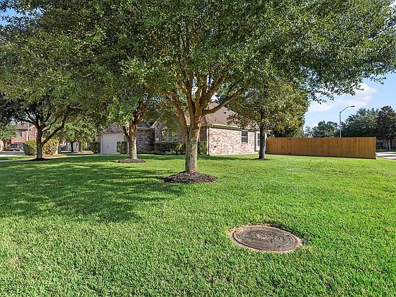 The home is in a great location. The home is located on the corner lot of a short cul de sac. Take a look at how much space you have just in the front.