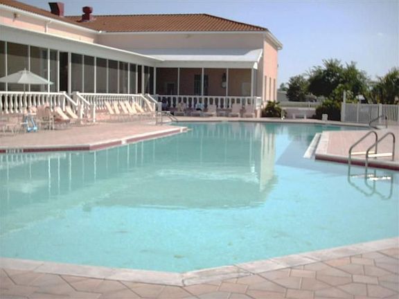 large olympic-size pool w/restaurant and bar