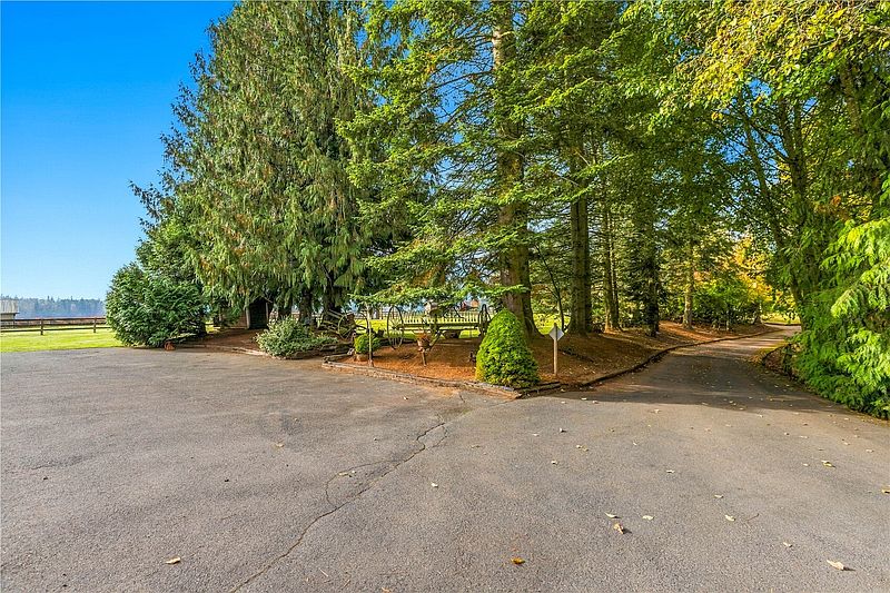 3rd image of 8848 Stein Road