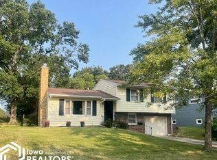 218 S Wilson St, Mount Pleasant, IA 52641