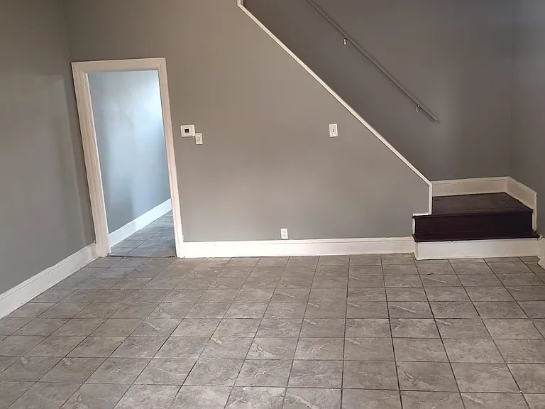 206 Fairground Ave — Photo 56