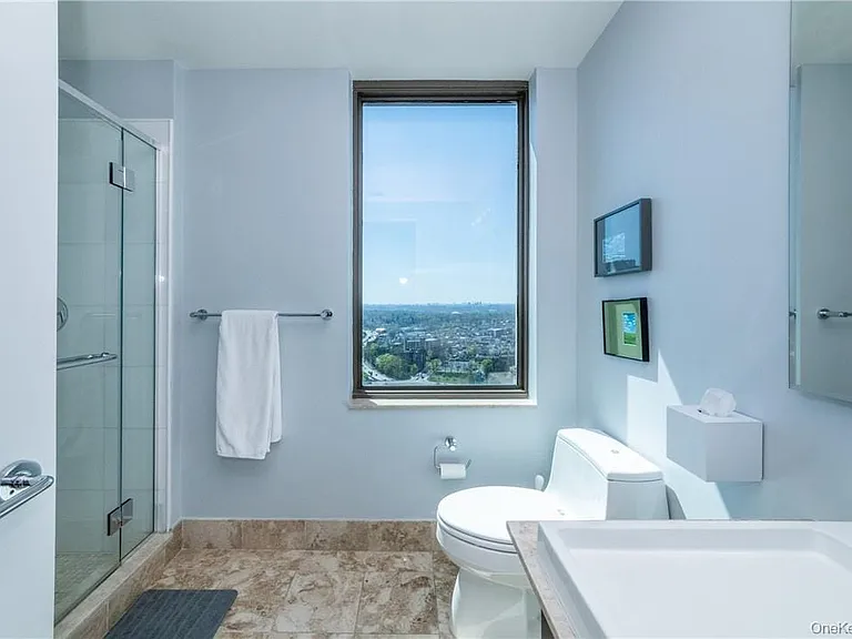 175 Huguenot St #3103 — Photo 15