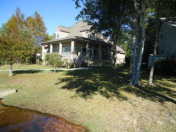2nd image of 1812 E Lakeshore Dr