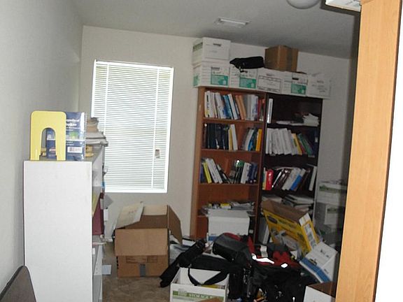5th image of 9306 Belleclaire Ln