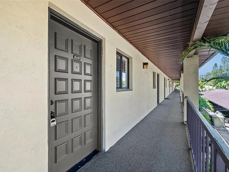 3700 Beneva Rd #0 — Photo 5