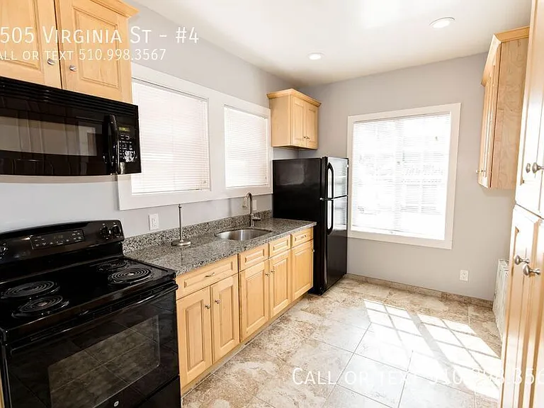 2505 Virginia St #4 — Photo 13