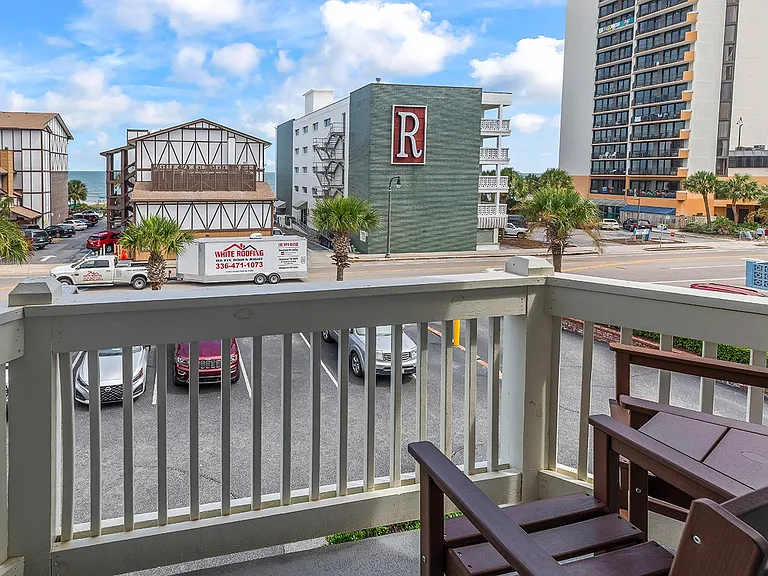 2805B N Ocean Blvd — Photo 17