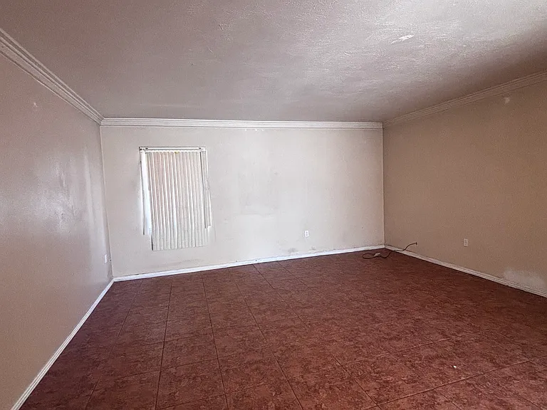 6236 N 16th St #10 — Photo 3
