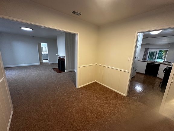 3rd image of 605 S Old Ranch Rd