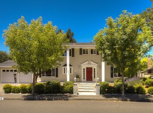 3879 Shadowhill Dr, Santa Rosa, CA 95404