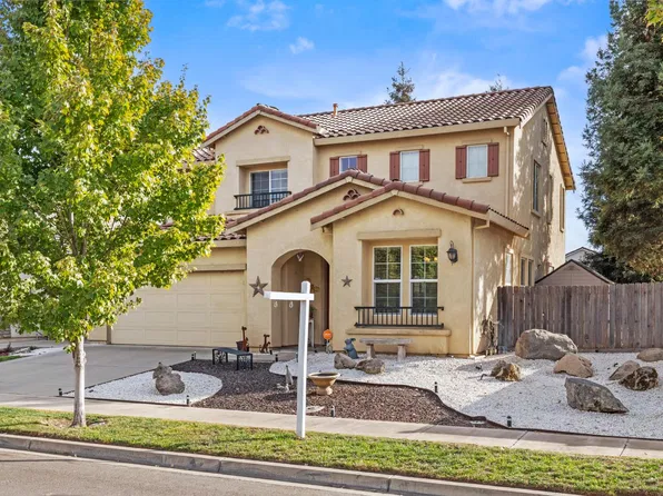 1220 E Springer Dr, Turlock, CA 95382