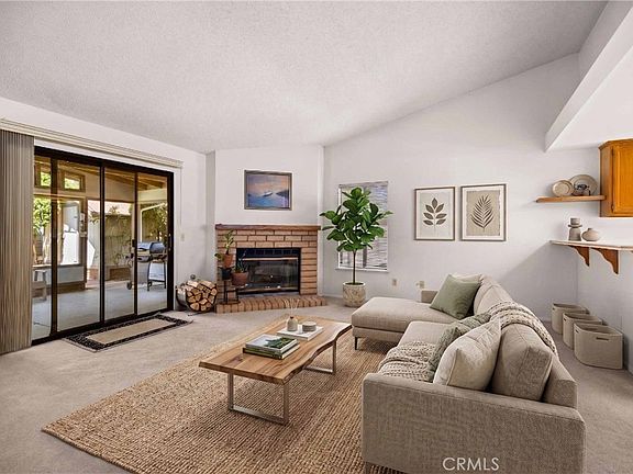 4th image of 8526 Valley View Dr