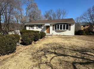 1 Alamo Ct, Monroe, NY 10950