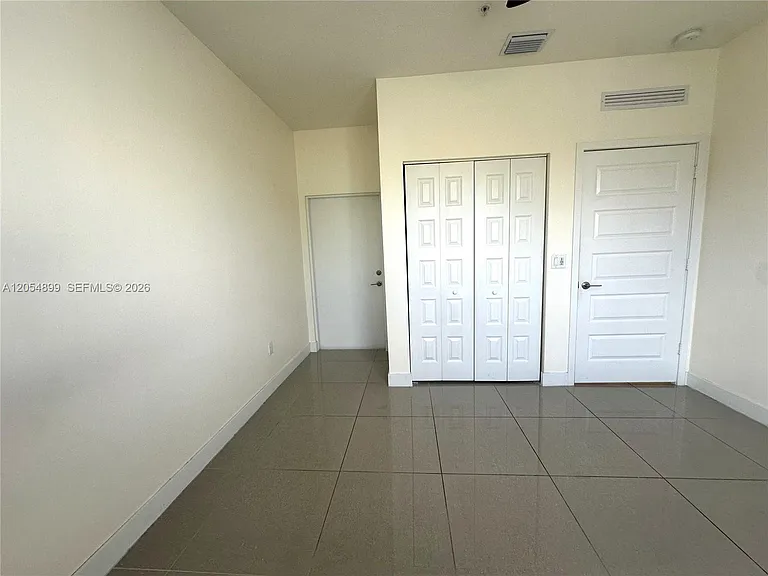 4713 NW 84th Ct — Photo 11