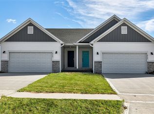 4727 172nd St, Urbandale, IA 50323