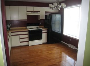 5131 W Woodmill Dr, Wilmington, DE 19808