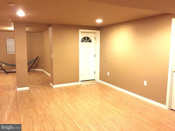 3rd image of 9615 Huxley Dr