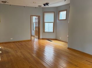 1419 W Sunnyside Ave #2, Chicago, IL 60640