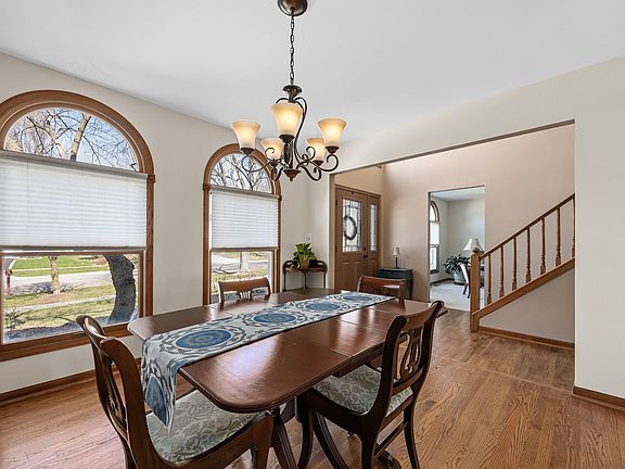 5th image of 776 Provincetown Dr