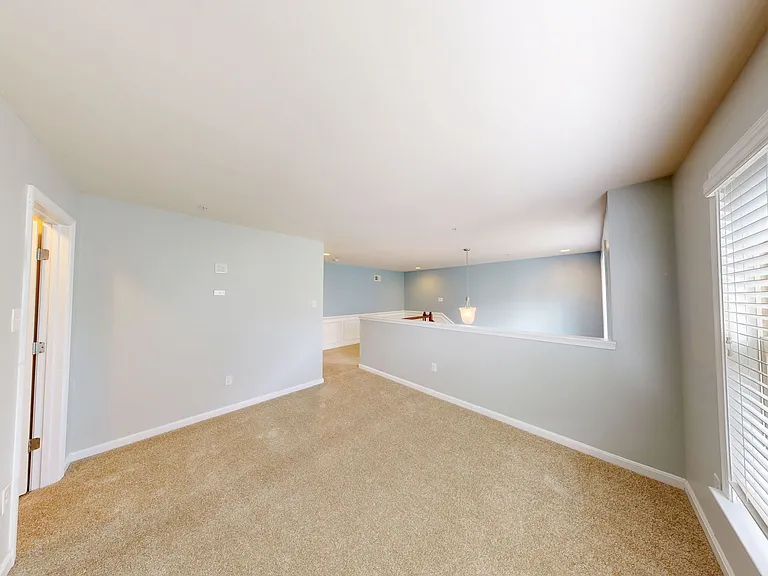 2604 Brooke Grove Rd — Photo 11