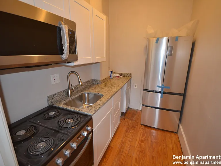 470 Commonwealth Ave #3F — Photo 7