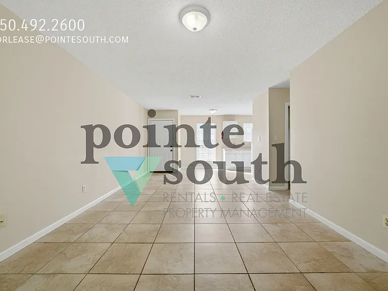 6413 Schoel Ln — Photo 7