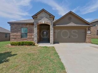 321 E Georgia Ter, Mustang, OK 73064
