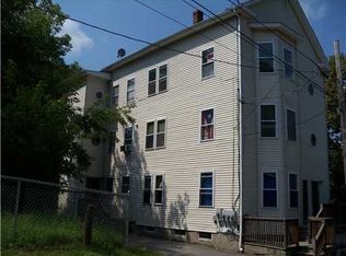 7 Pine St, Woonsocket, RI 02895