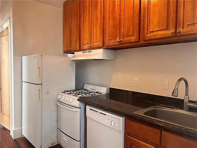4126 Carondelet St #2 — Photo 8