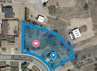 425 Seminole Dr, Mccook, NE 69001