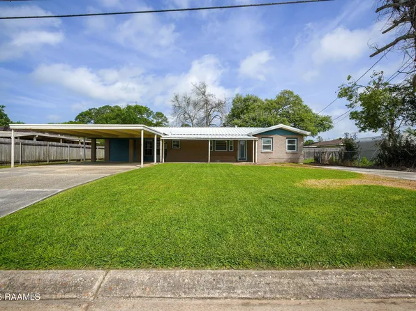 706 Deprima St, Berwick, LA 70342