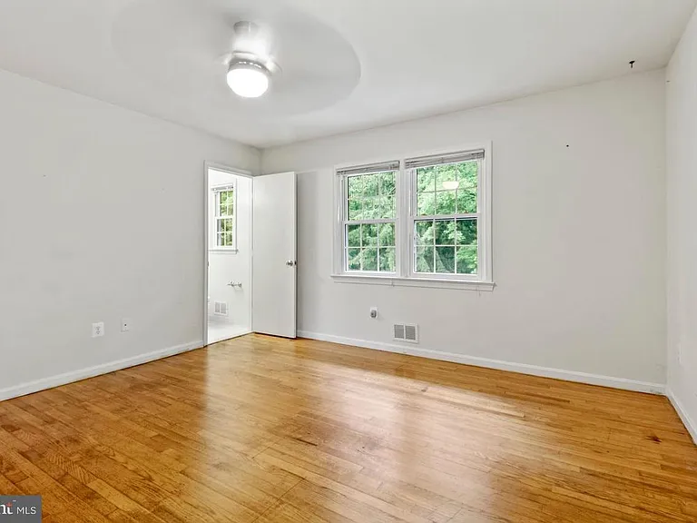 14908 Claude Ln — Photo 13