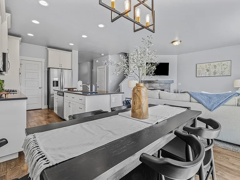 5983 W Los Flores Dr — Photo 38