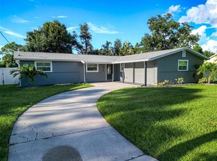 2721 Wilkinson Rd, Sarasota, FL 34231