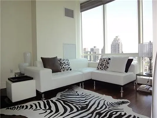 Rented by 212 Consulting Corp | media 36