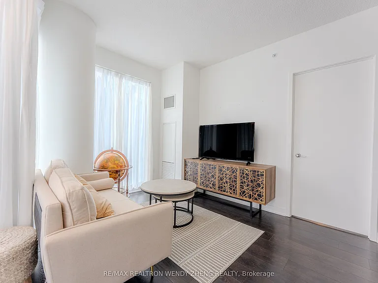 125 Blue Jays Way #4608 — Photo 4