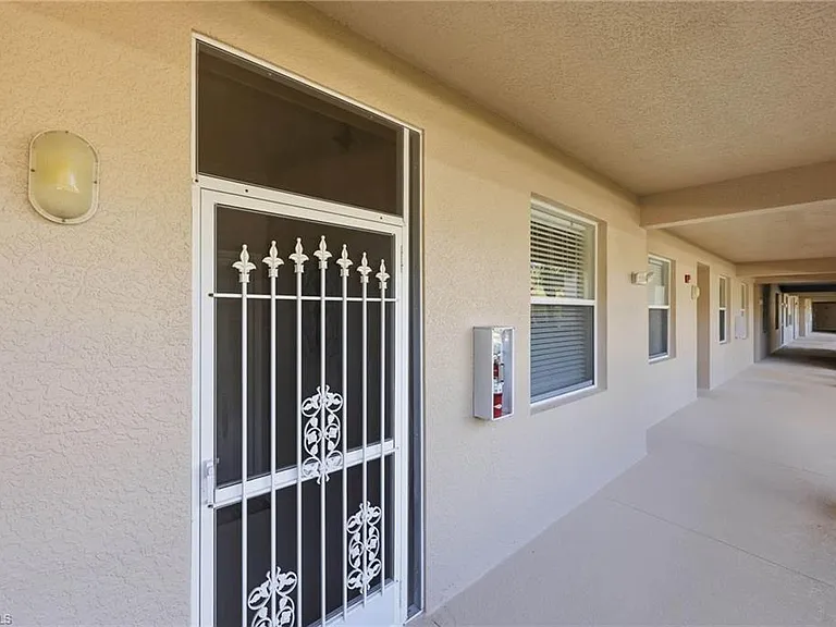 2700 Cypress Trace Cir #3112 — Photo 24