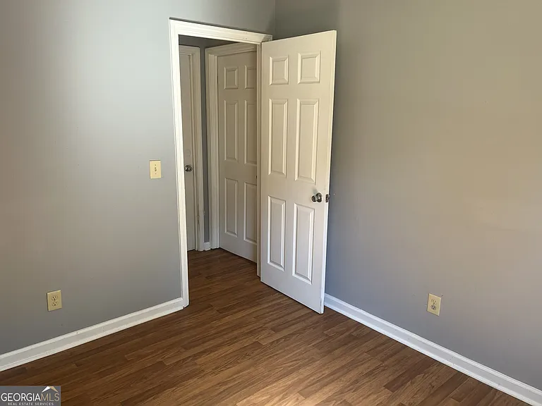 2561 Lewfield Cir SE — Photo 12