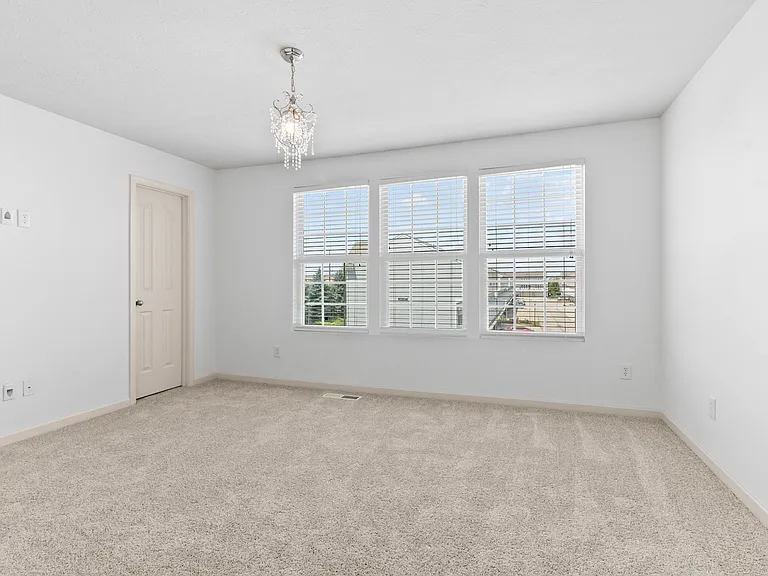 12683 White Chapel Cir — Photo 20