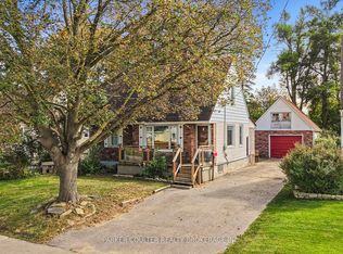 27 Campbell Ave, Barrie, ON L4N2T2