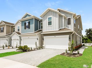 1466 Tristar Dr, Plant City, FL 33563